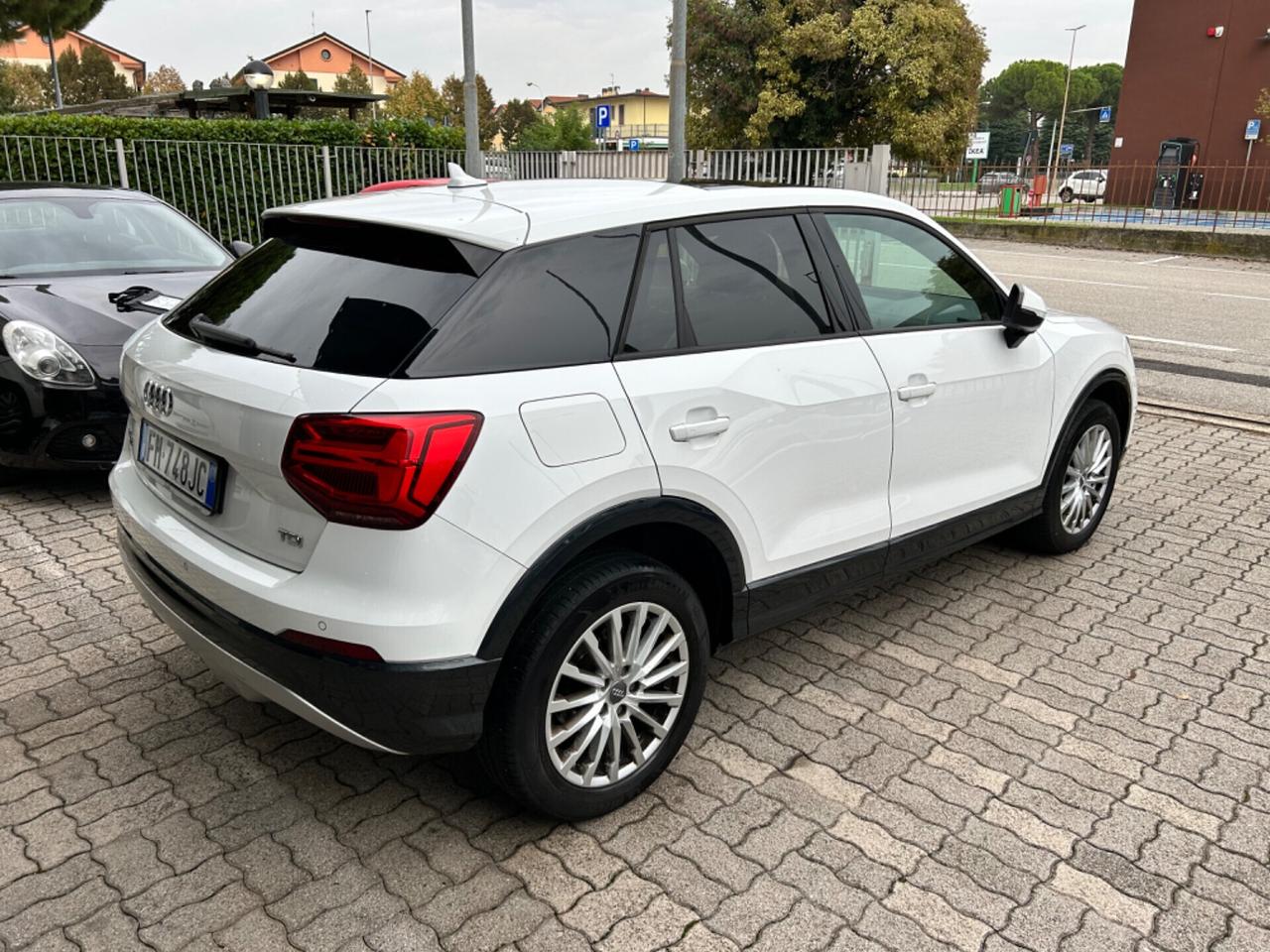 Audi Q2 1.6 TDI S tronic Sport Tetto panoramico apribile