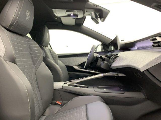 PEUGEOT 5008 Hybrid 145 e-DCS6 GT in Promo