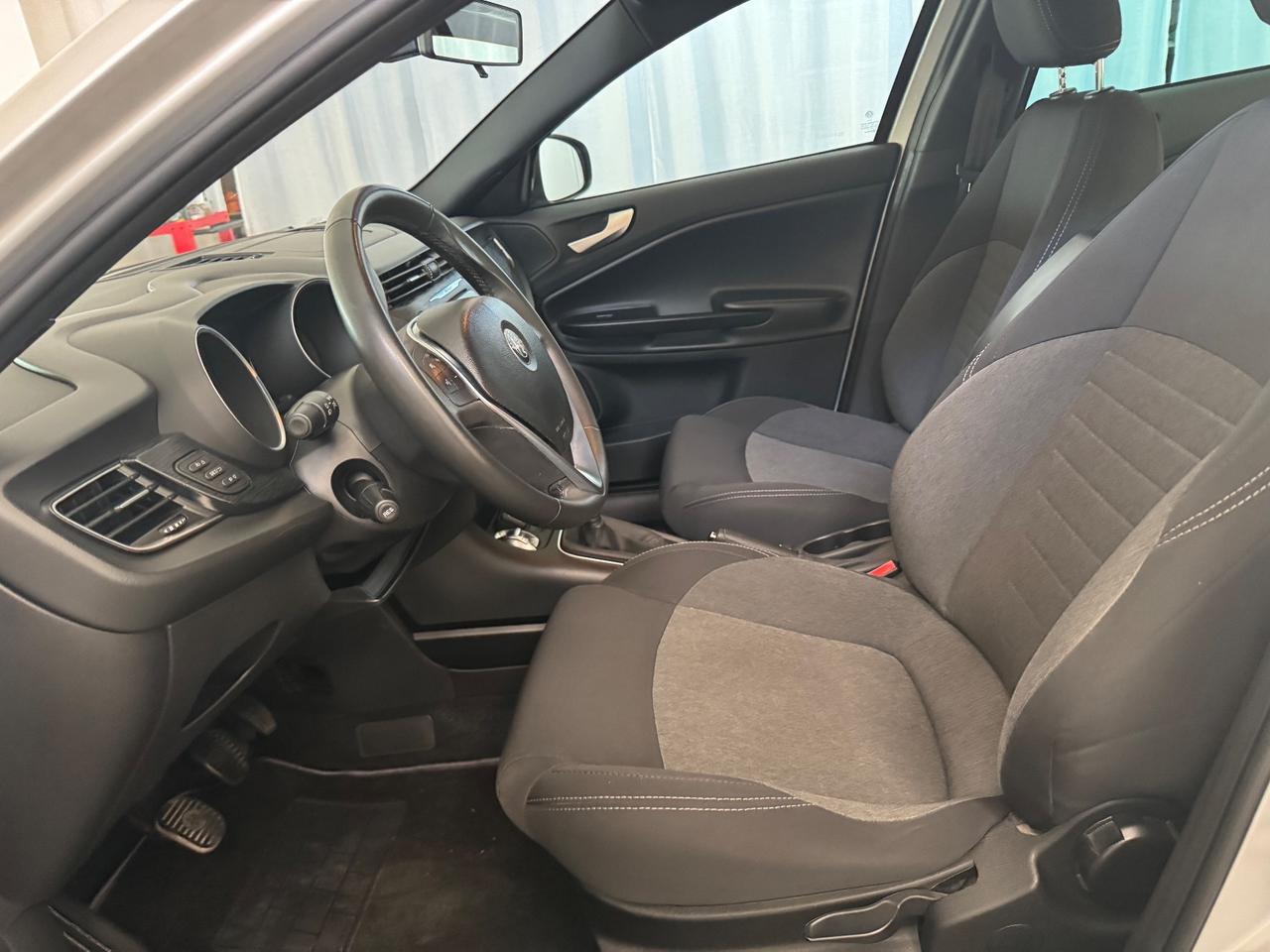 Alfa Romeo Giulietta 1.6 JTDm 120 CV Super