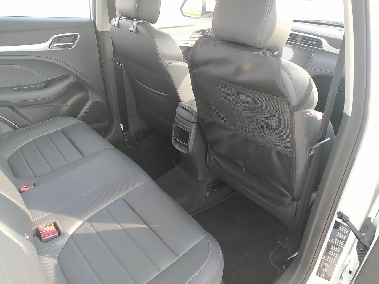 Mg ZS Luxury 1.5 VTi-TECH #9925