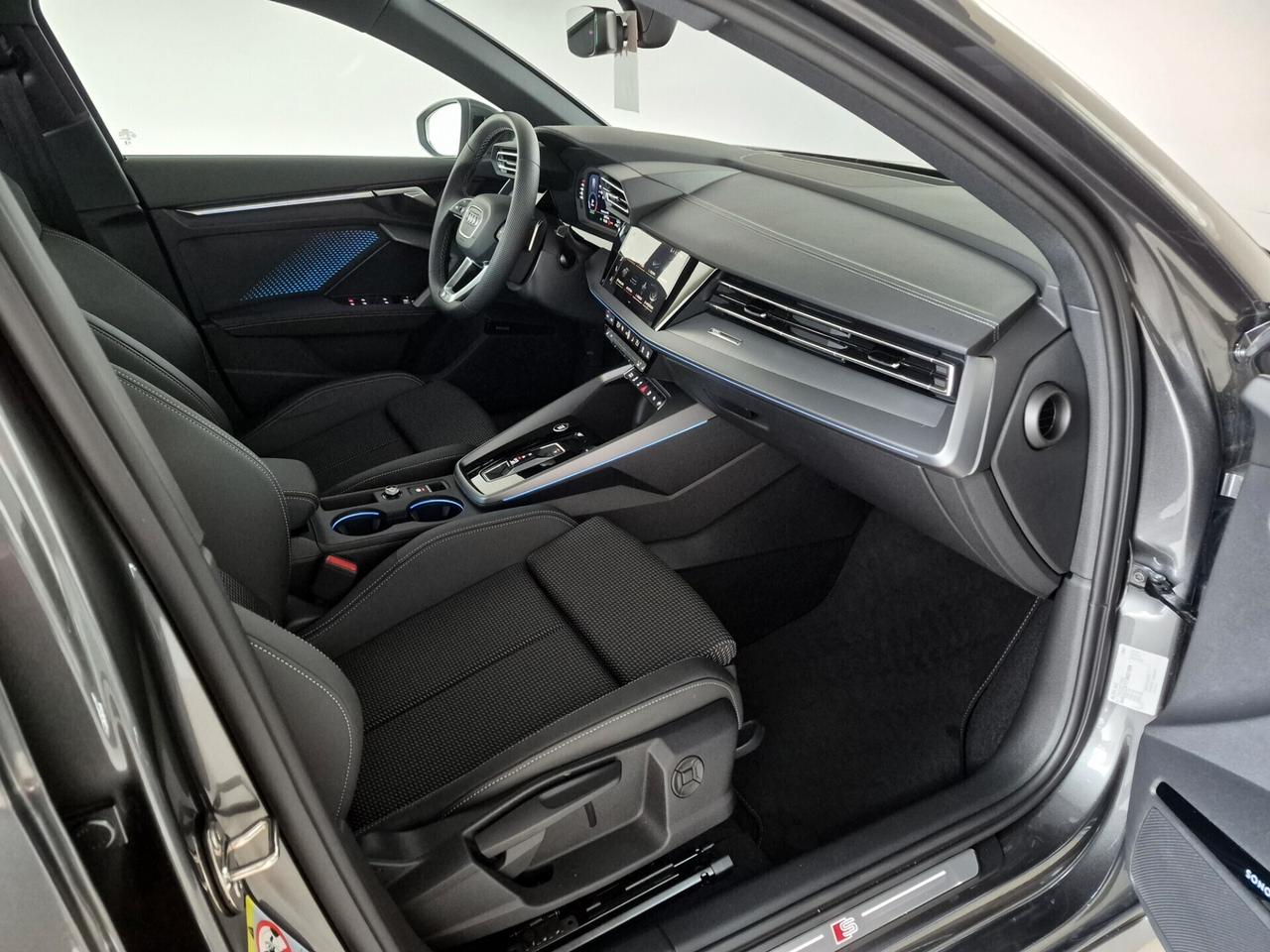 Audi A3 SPORTBACK TFSI MHEV S LINE EDITION S-TRONIC MATRIX SONOS TETTO CARPLAY 360° ACC AUTO UFFICIALE AUDI 1 PROPRIETARIO