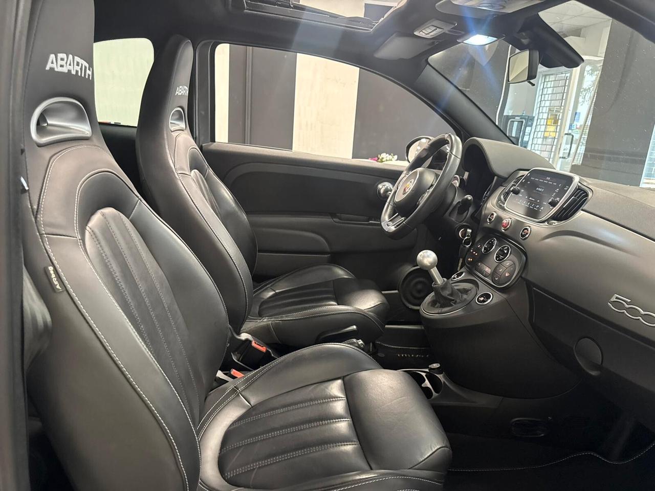 Abarth 595 1.4 Turbo T-Jet 165 CV Turismo