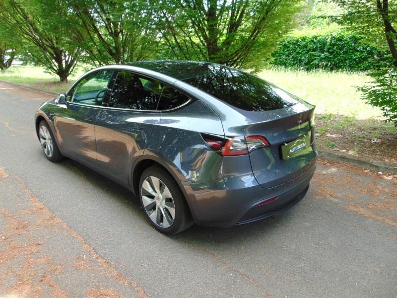 TESLA Model Y Model Y Long Range AWD