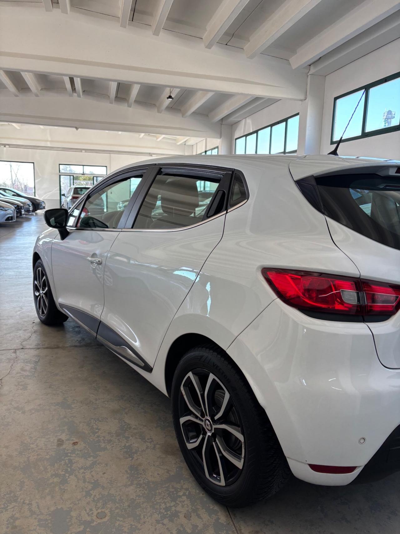 Renault Clio dCi 8V 75CV Start&Stop 5 porte Energy Life