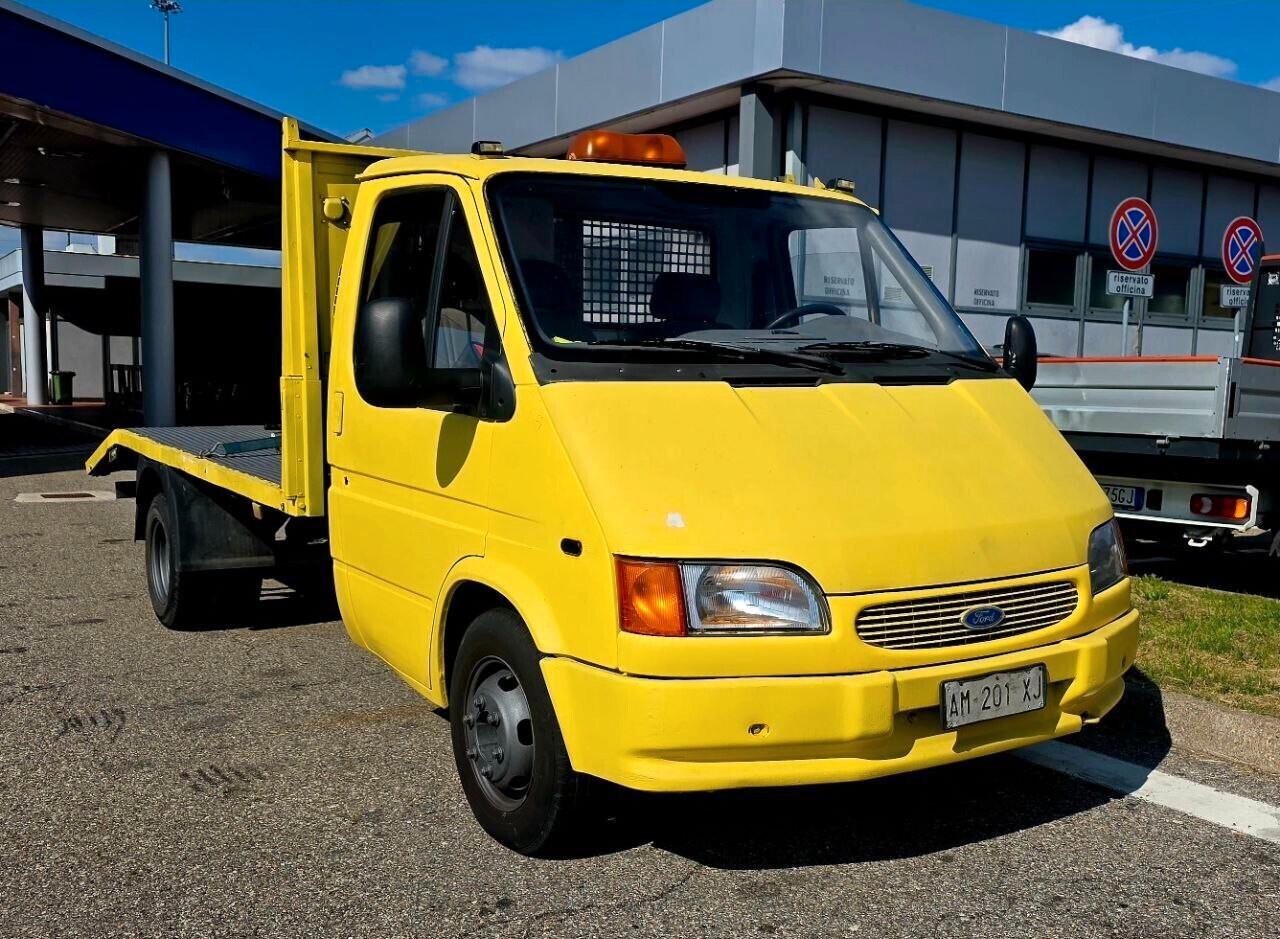 Ford Transit 2.5 TUTTO NUOVO carroattrezzi