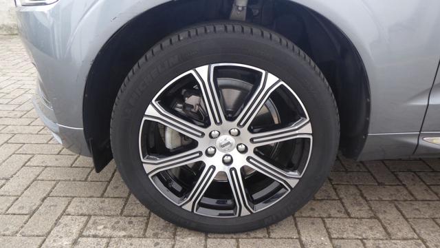 VOLVO XC60 B4 (d) AWD Geartronic Inscription