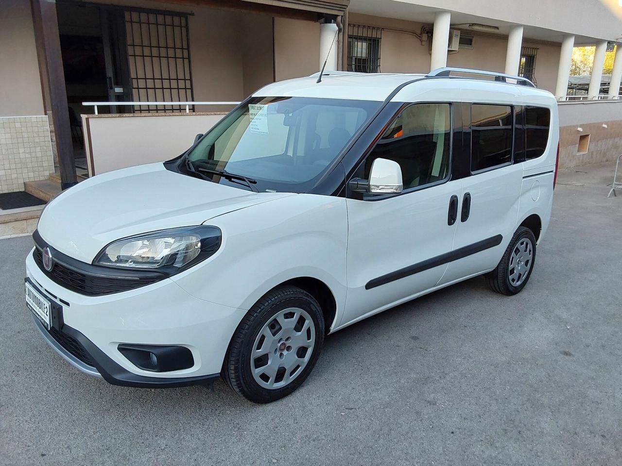 Fiat Doblo 1.6 MJT 105 CV 5 Posti N1 Lounge