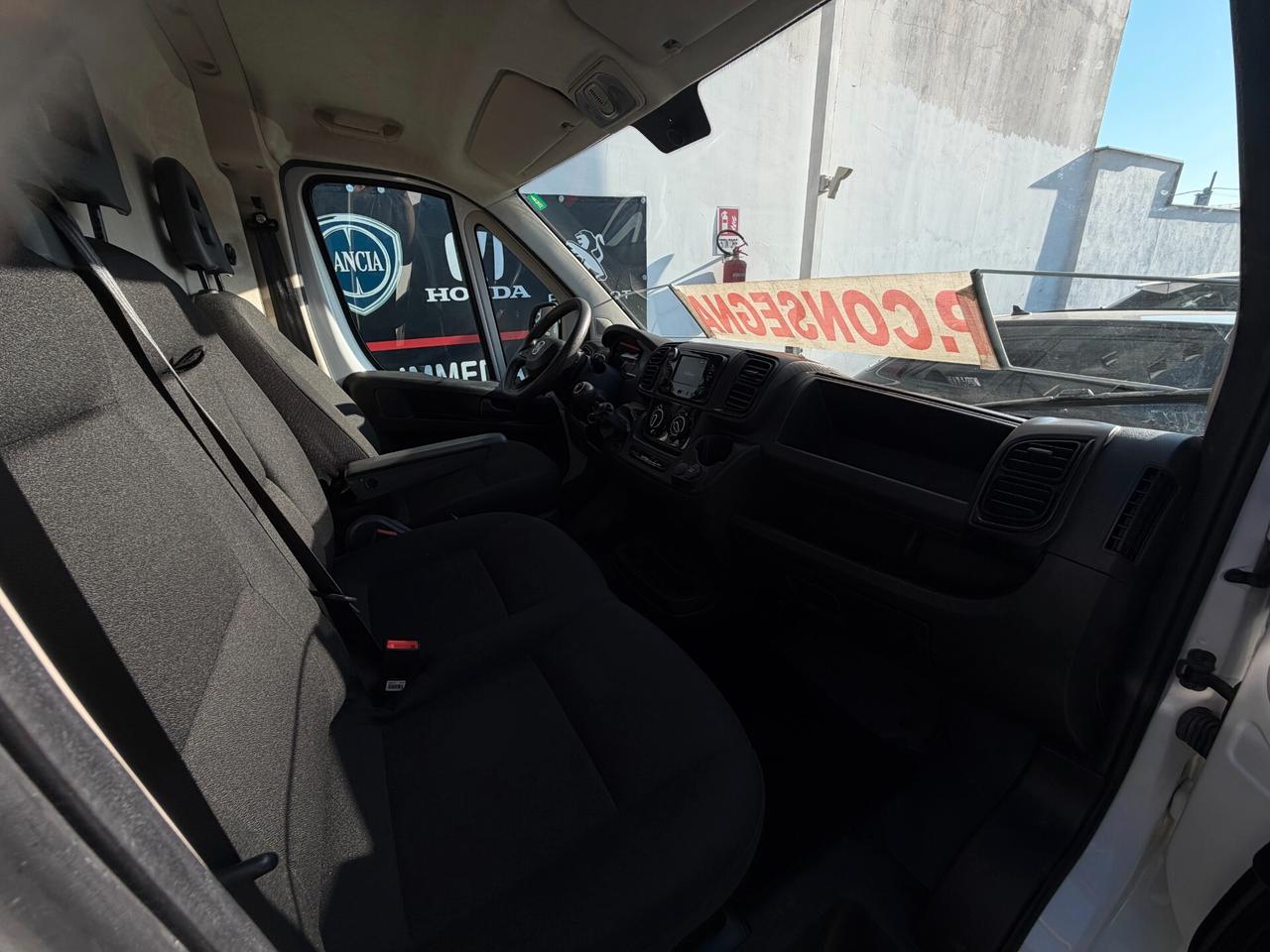 FIAT DUCATO PROFESSIONAL 35 2023 L3H2 2.2 140CV LEGGI