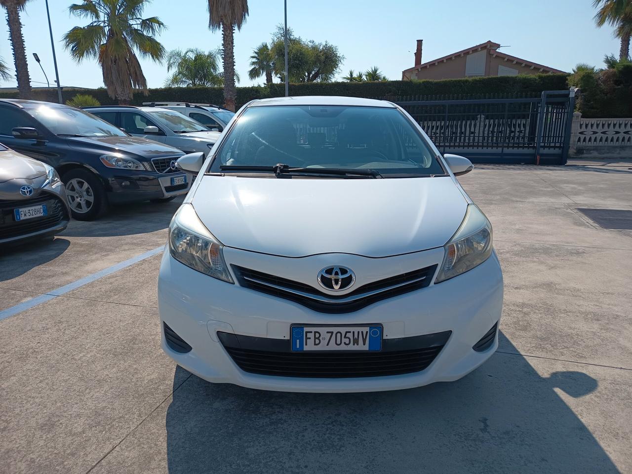 Toyota Yaris 1.4 D-4D 5 porte Active