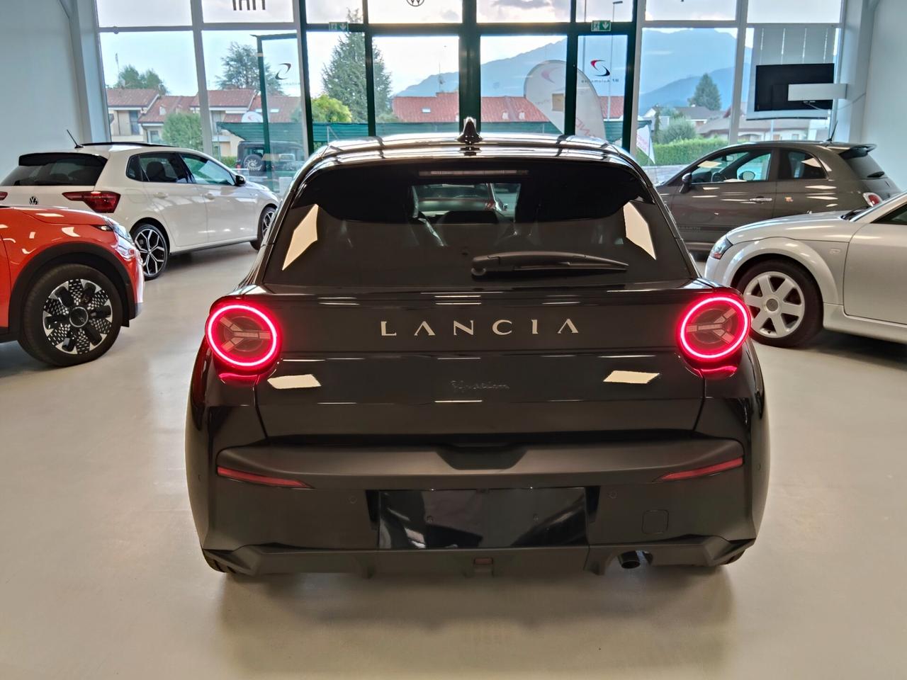 Lancia Ypsilon 1.2 100cv Hybrid e-DCT HF Line km0