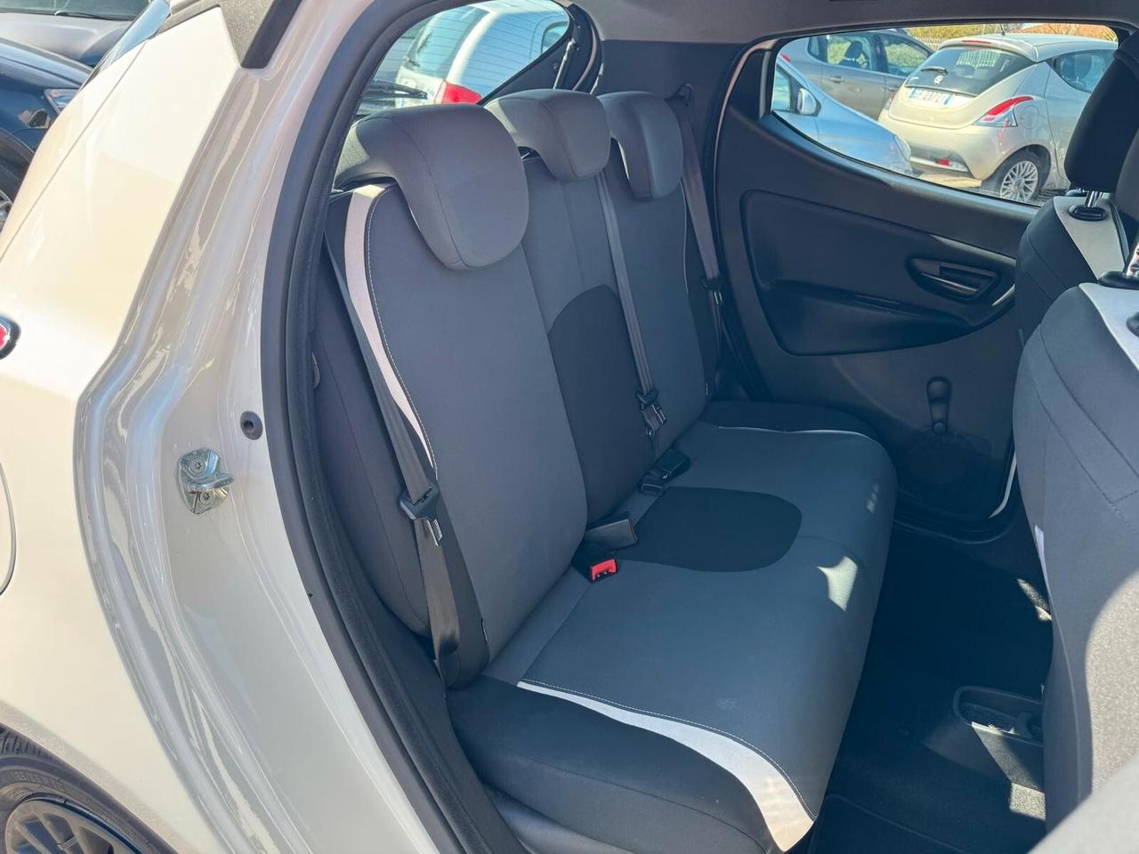 Lancia Ypsilon 1.2 GPL (SCADENZA 2036) ECOCHIC 2015