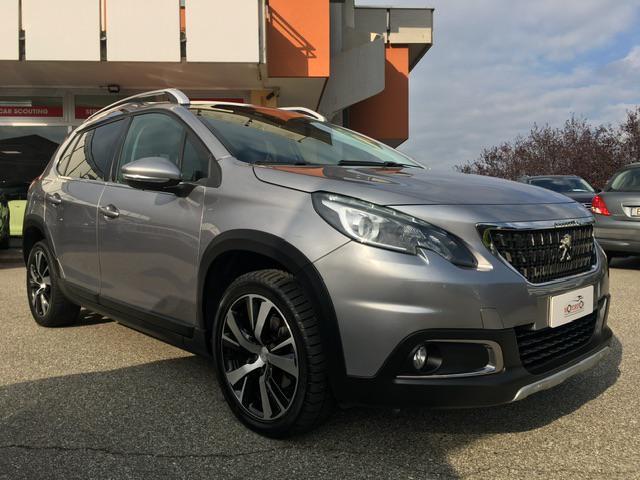 PEUGEOT 2008 1.2 130cv Allure