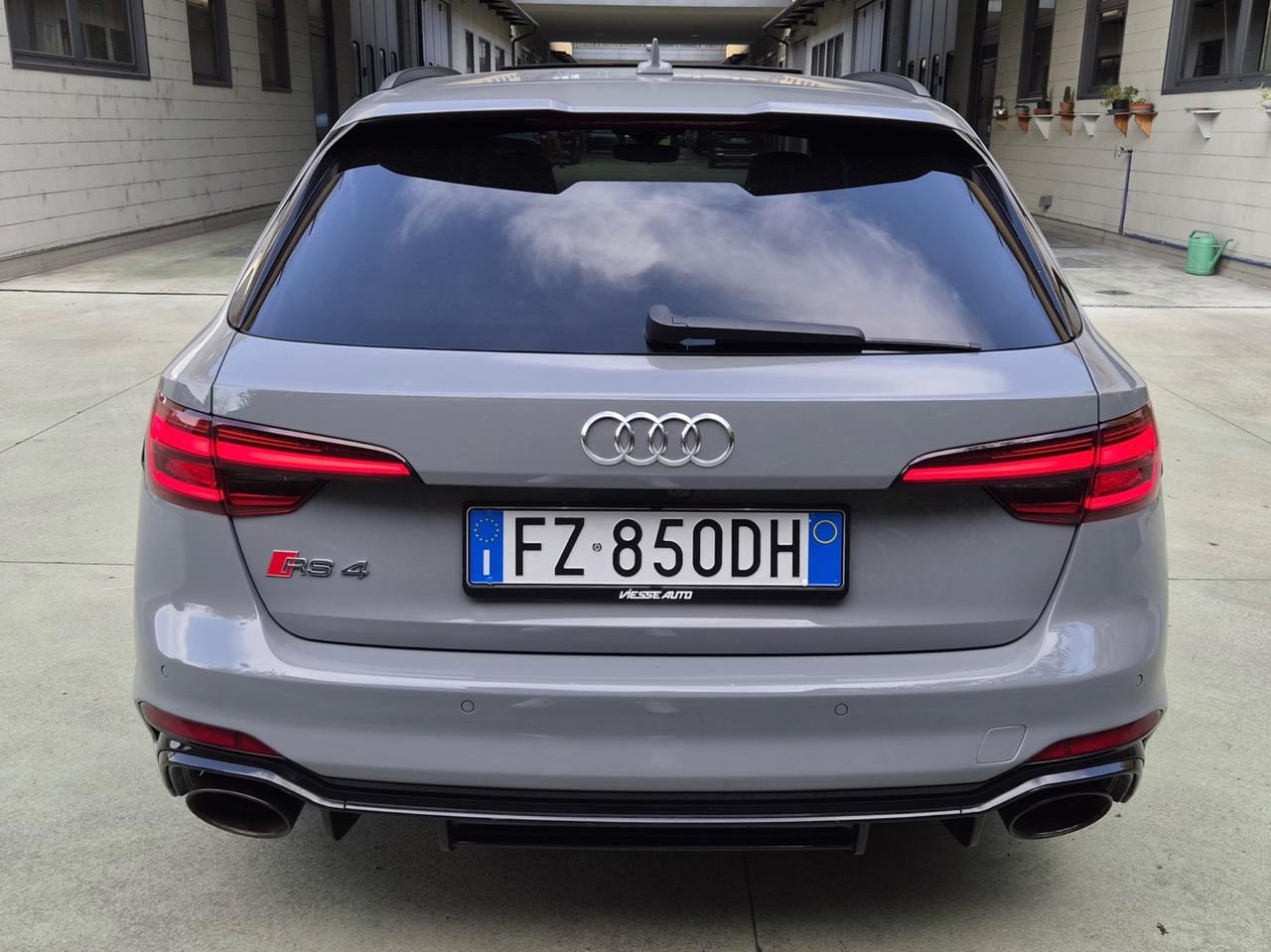 Audi A4 RS4 Avant 2.9 tfsi Exclusive edition Grigio Signal quattro