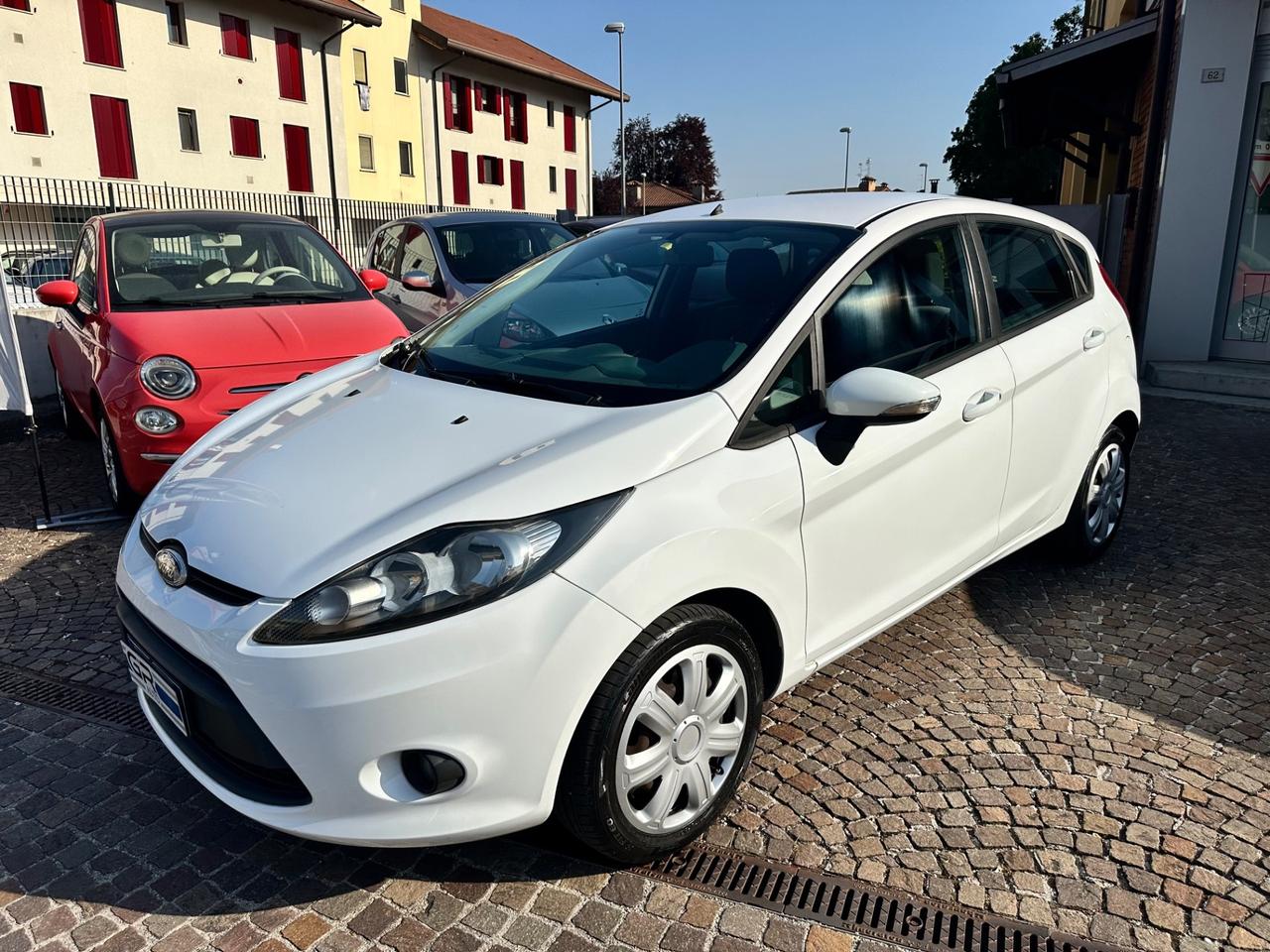 Ford Fiesta 1.2Bz 60CV 5p - Neopatentati