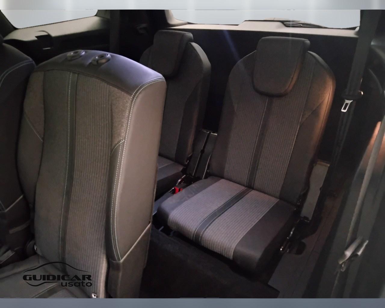 PEUGEOT 5008 II 2021 - 5008 1.5 bluehdi Allure s&s 130cv eat8