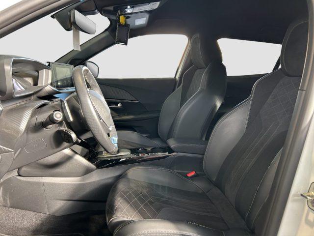 PEUGEOT 2008 2008 PureTech 130 S&S EAT8 GT