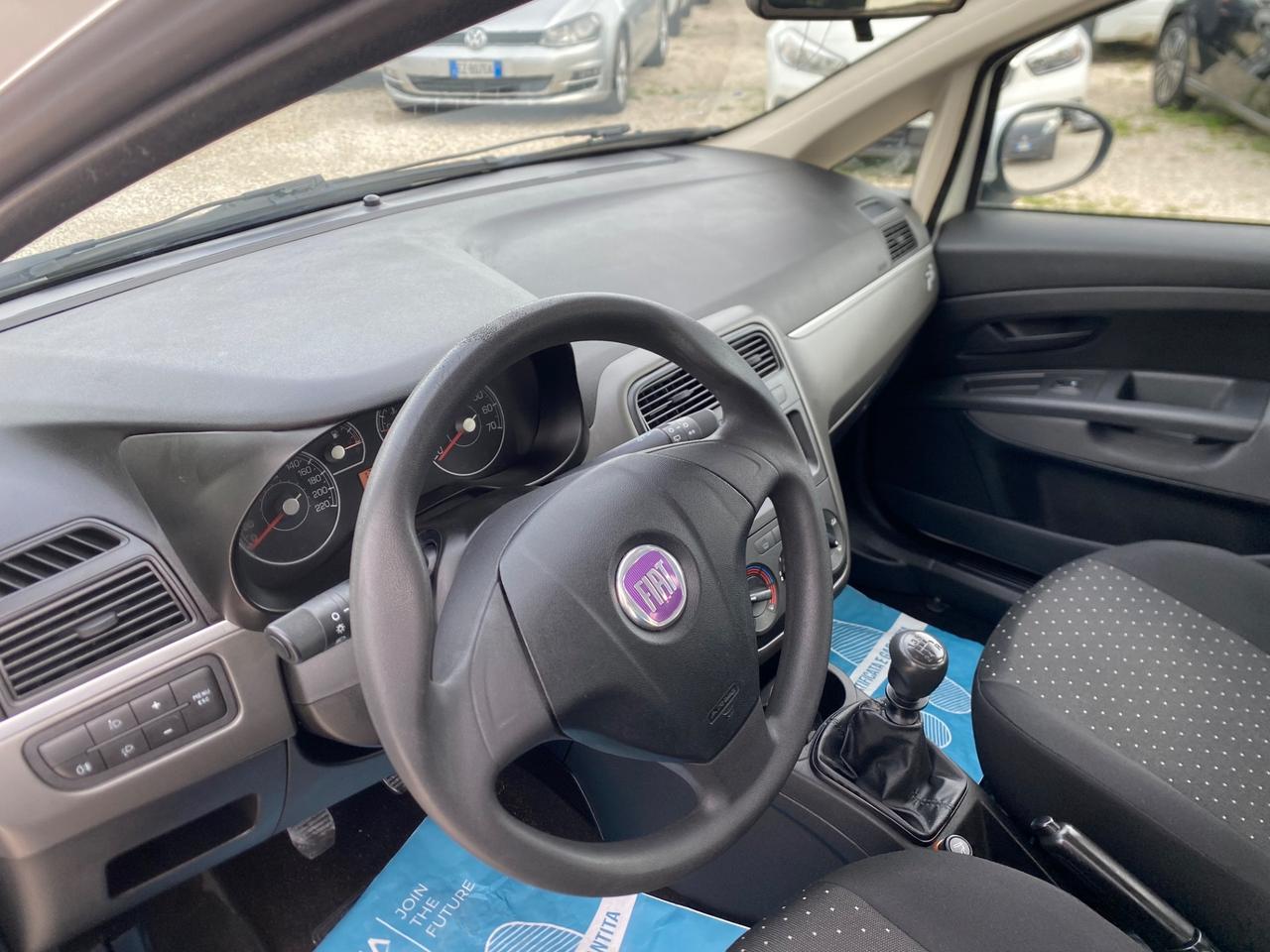 Fiat Grande Punto 1.2 5 porte Dynamic NEOPATENTATI UNICO PROPIETARIO