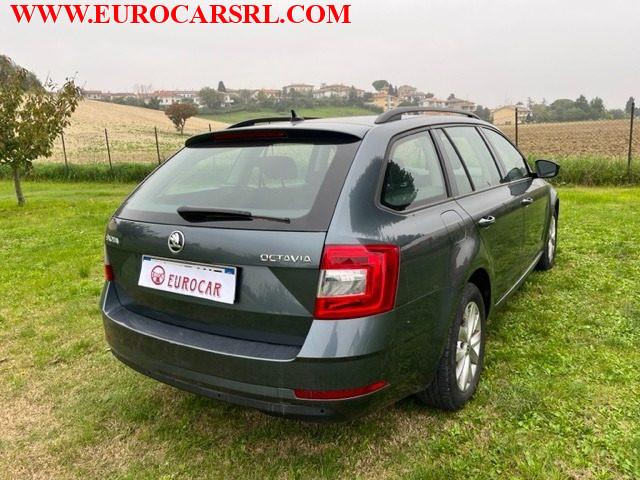 SKODA Octavia 2.0 TDI SCR 150 CV DSG Wagon Executive