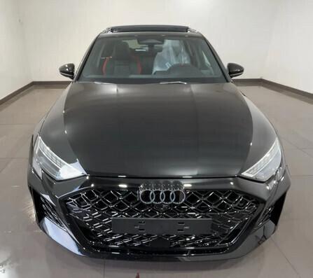 RS3 Sportback 2.5tfsi quattro 400cv KM0