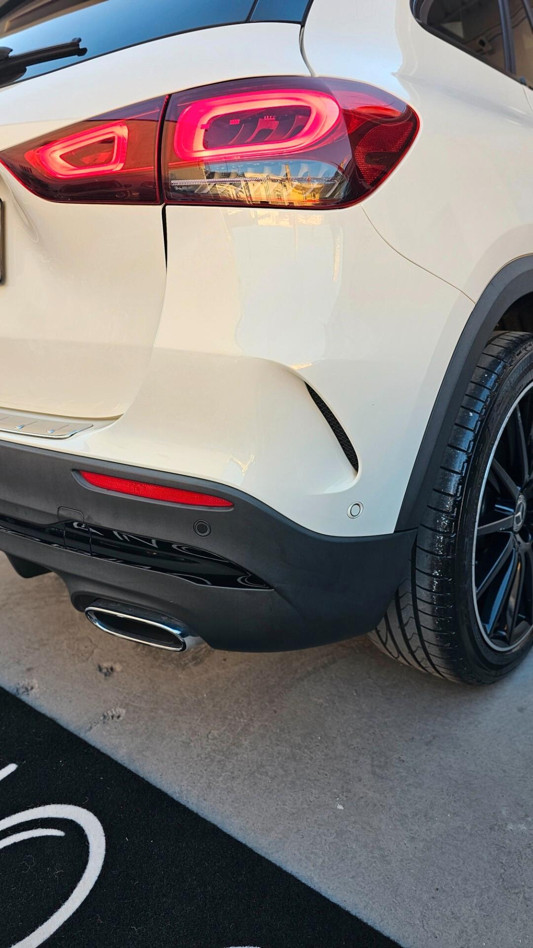 Mercedes-benz GLA 200 d Automatic 4Matic Premium Plus Amg