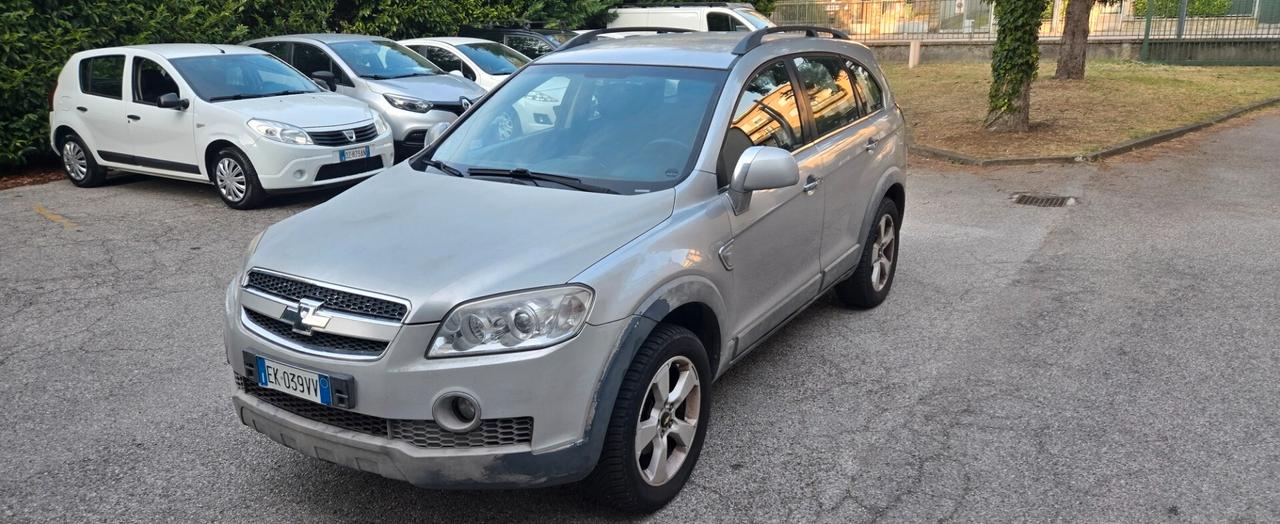 Chevrolet Captiva 2.4 2WD GPL 7Posti Gancio Traino