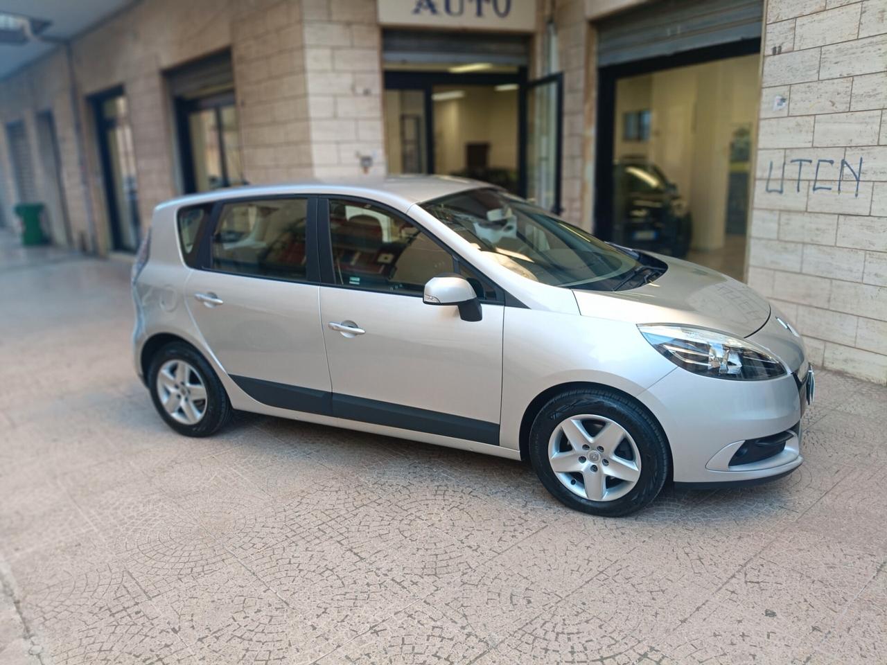 RENAULT SCENIC-AUTOCARRO-IVA ESPOSTA-Euro5900