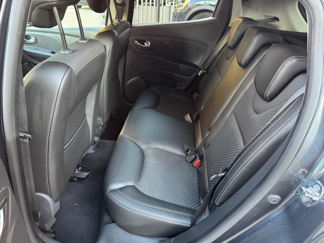 Renault Clio TCe 12V90 CV 5 porte Moschino