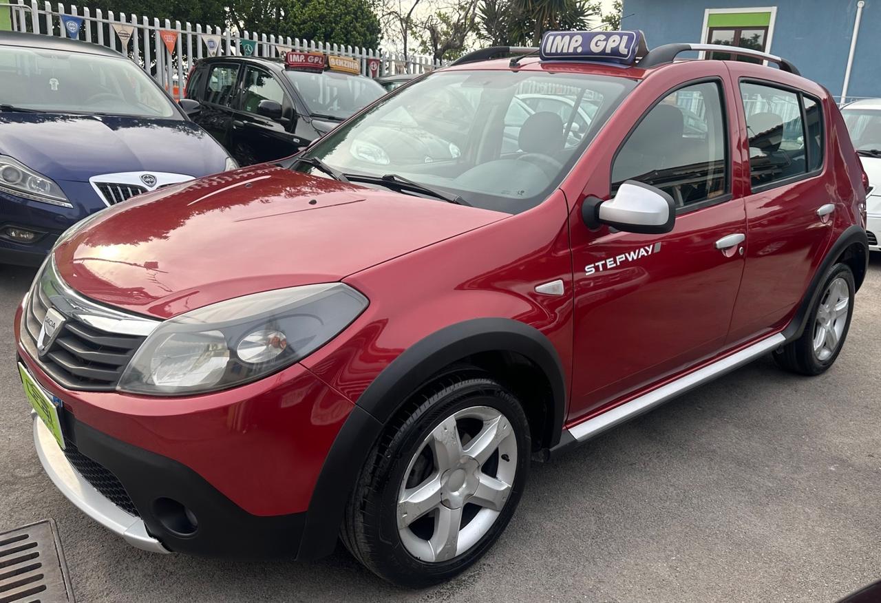 Dacia Sandero Stepway 1.6 BENZ/GPL 85CV