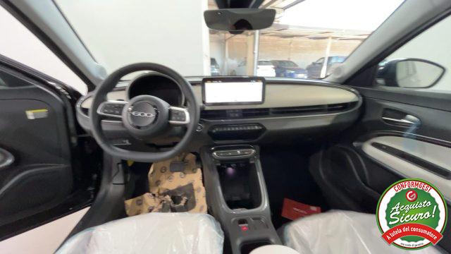 FIAT 600 Hybrid DCT MHEV La Prima