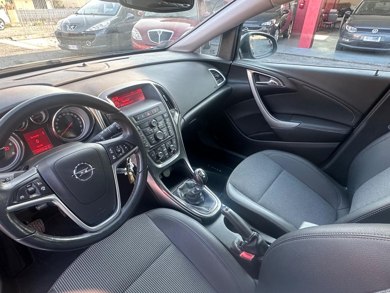 Opel Astra 1.7 CDTI 130CV Sports Tourer Cosmo