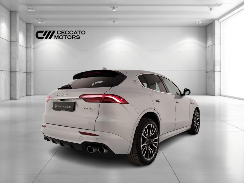 Maserati Grecale 2.0 MHEV GT AWD Auto