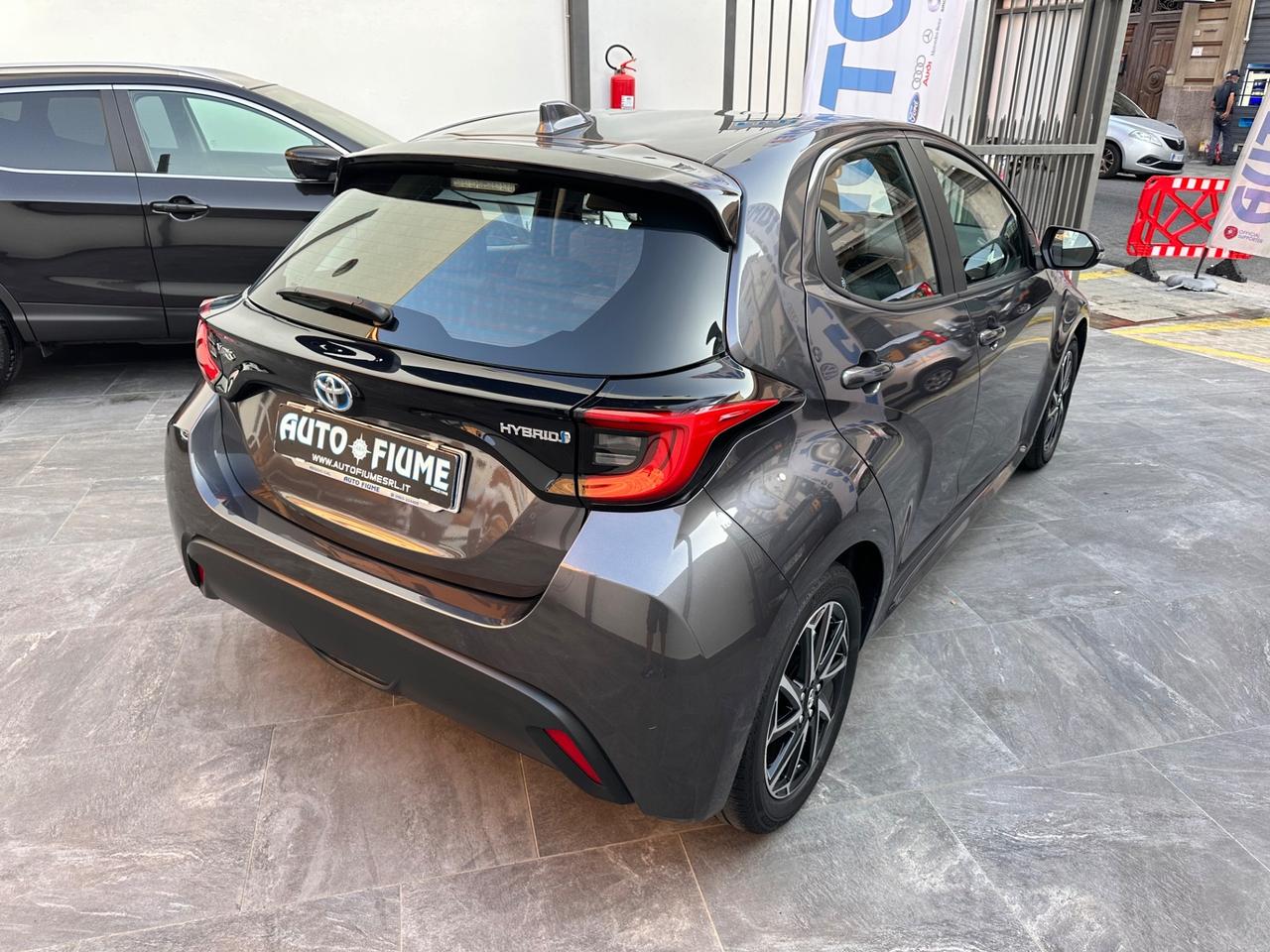 Toyota Yaris 1.5 Hybrid 5 porte Trend