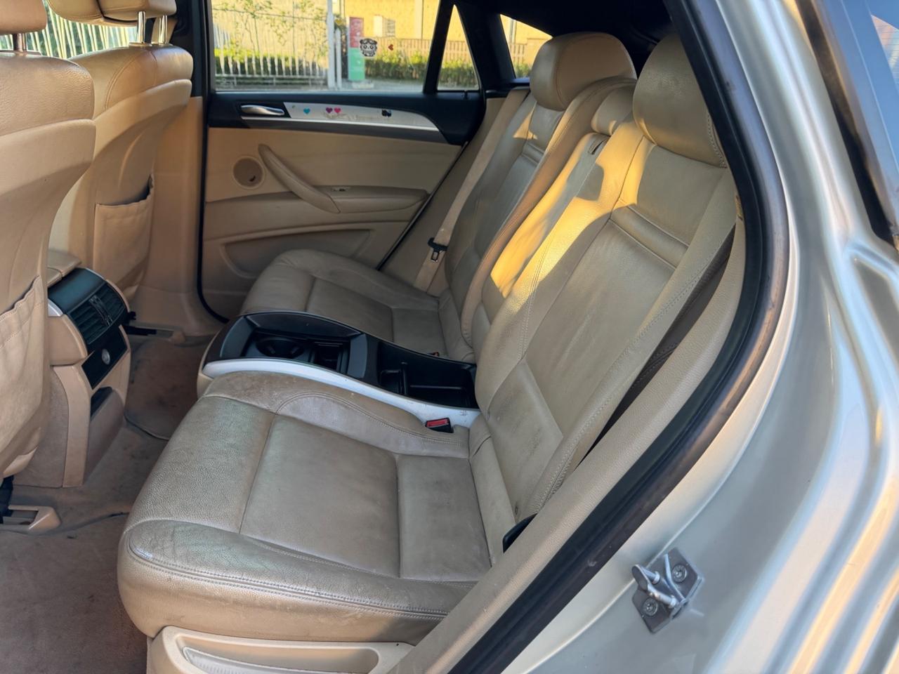 Bmw X6 xDrive40d Attiva