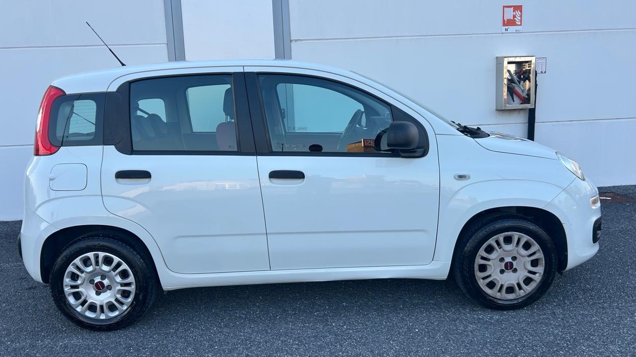 Fiat Panda 1.2 Easy 5 porte unico prop 5 posti