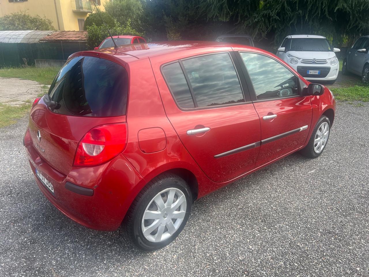 Renault Clio 1.2 16V 5 porte Rip Curl