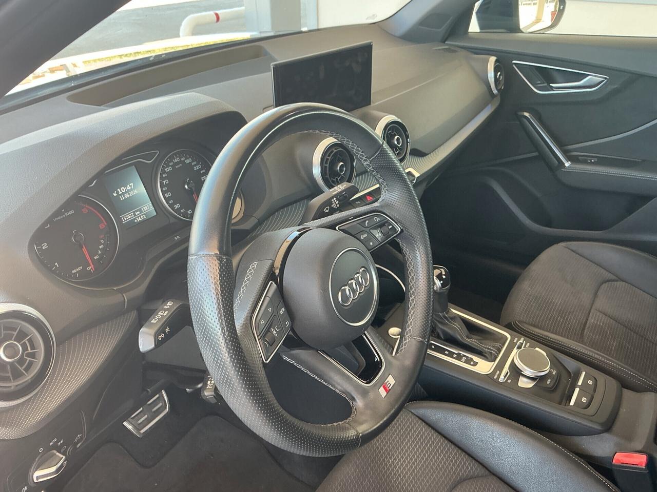 Audi Q2 35 TDI quattro S tronic line Edition
