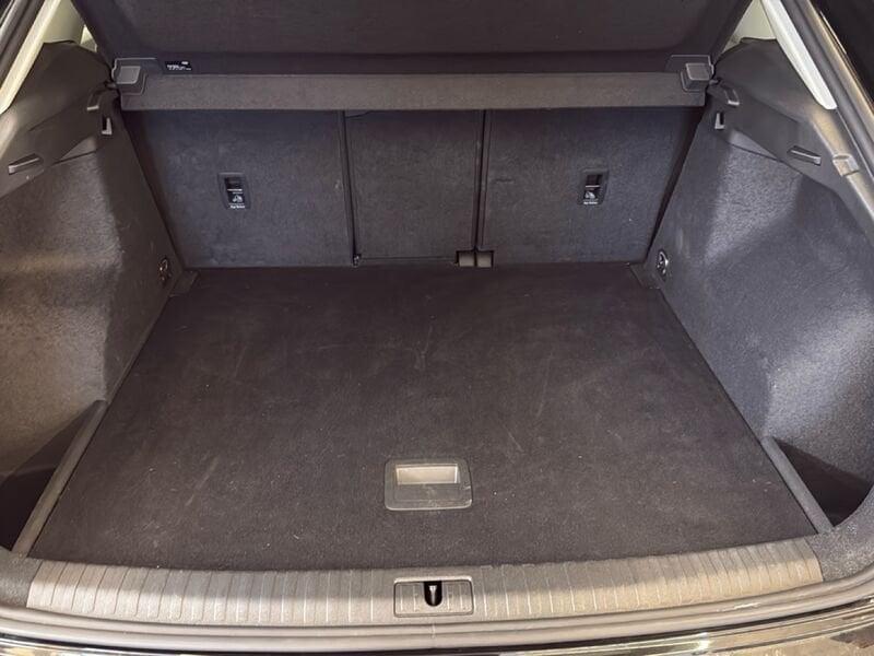 Audi Q3 2.0 35 TDI S Tronic Business