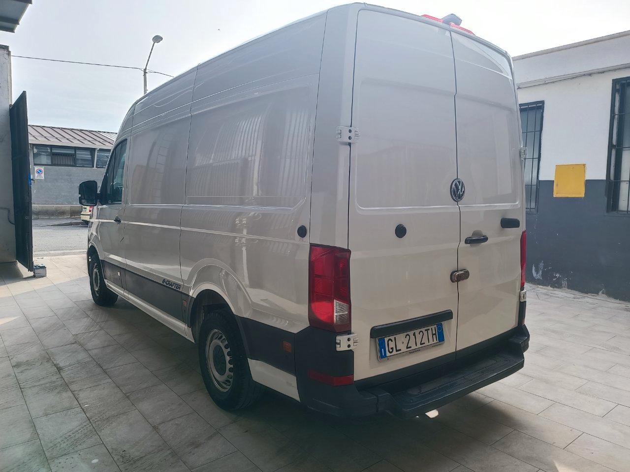 Volkswagen Crafter / Man 140 CV 35