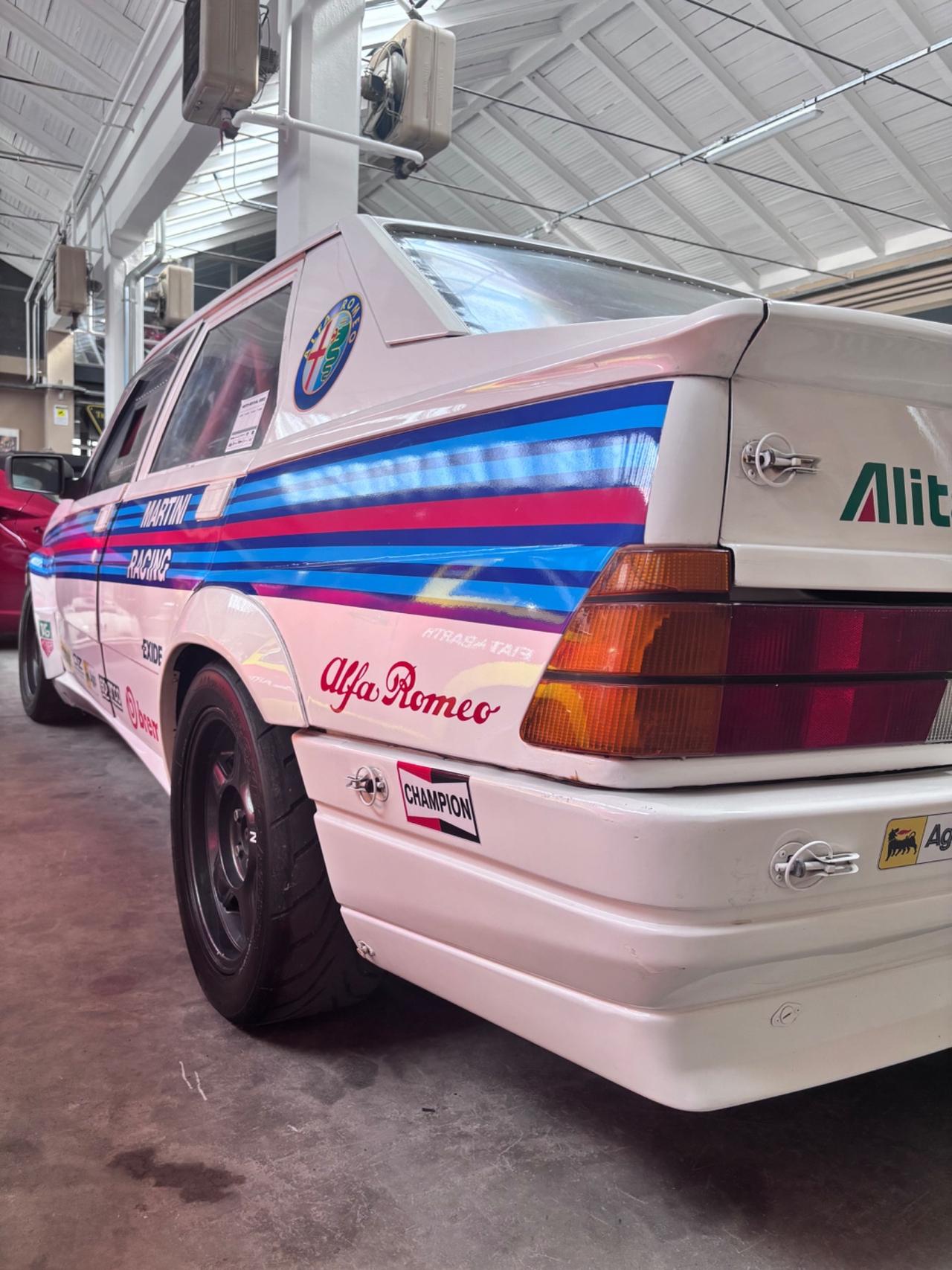 Alfa Romeo 75 V6 Pronto Pista
