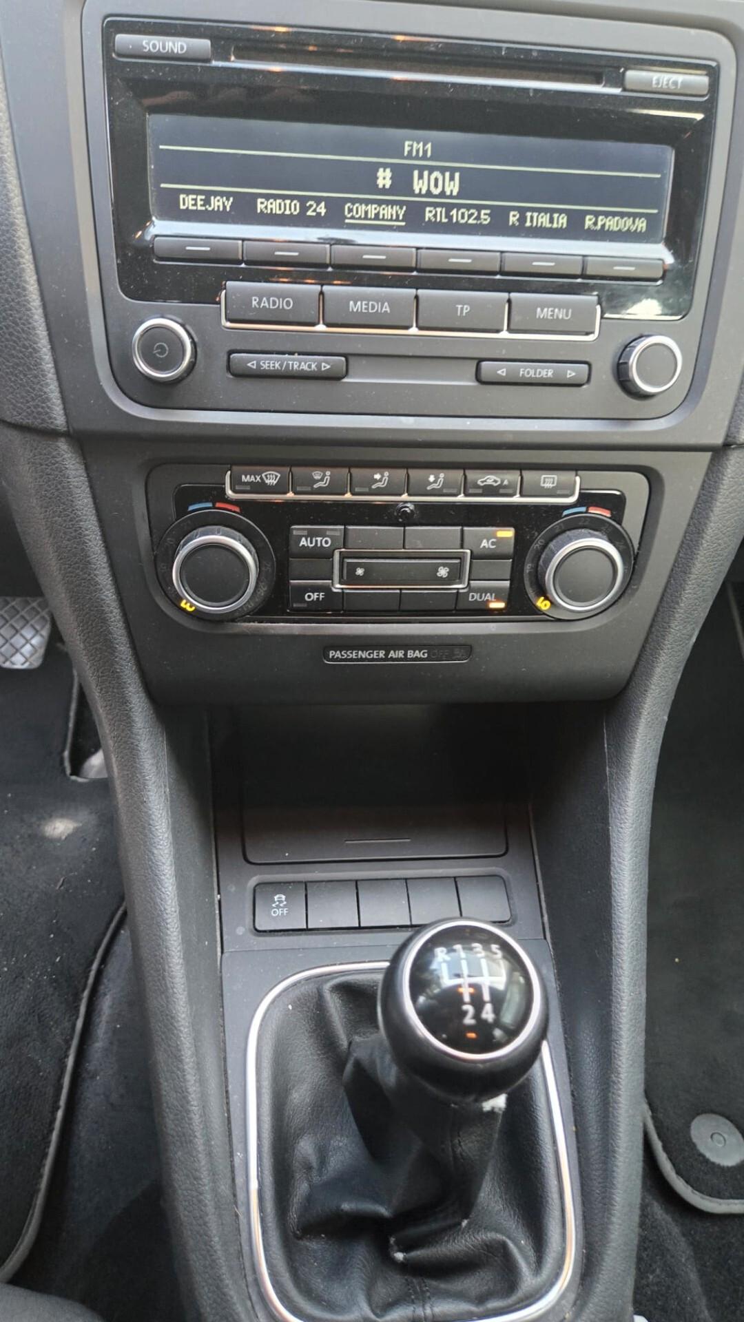 Volkswagen Golf Business 1.6 TDI 5p. Highline Neop