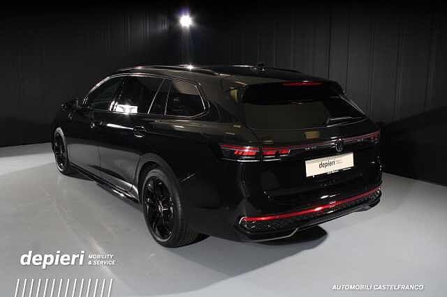 Volkswagen Passat Estate Mark 9 (2024) 2.0 TDI DSG R-Line