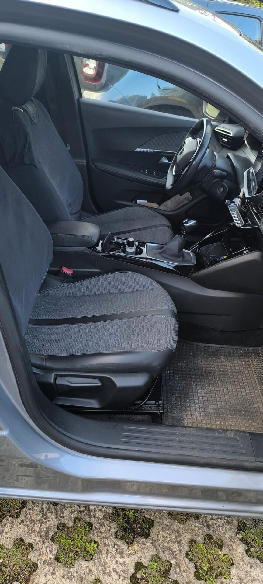 Peugeot 2008 full optional