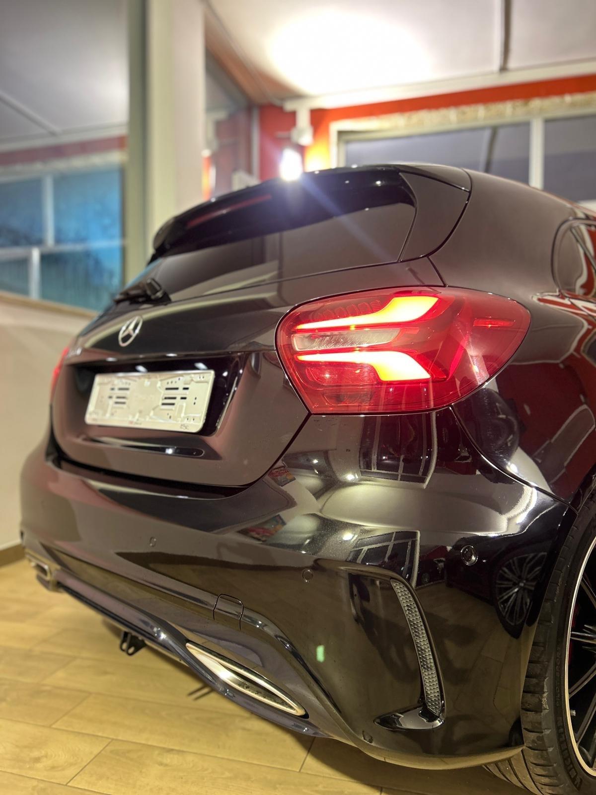 Mercedes-benz A160d Premium AMG -2017