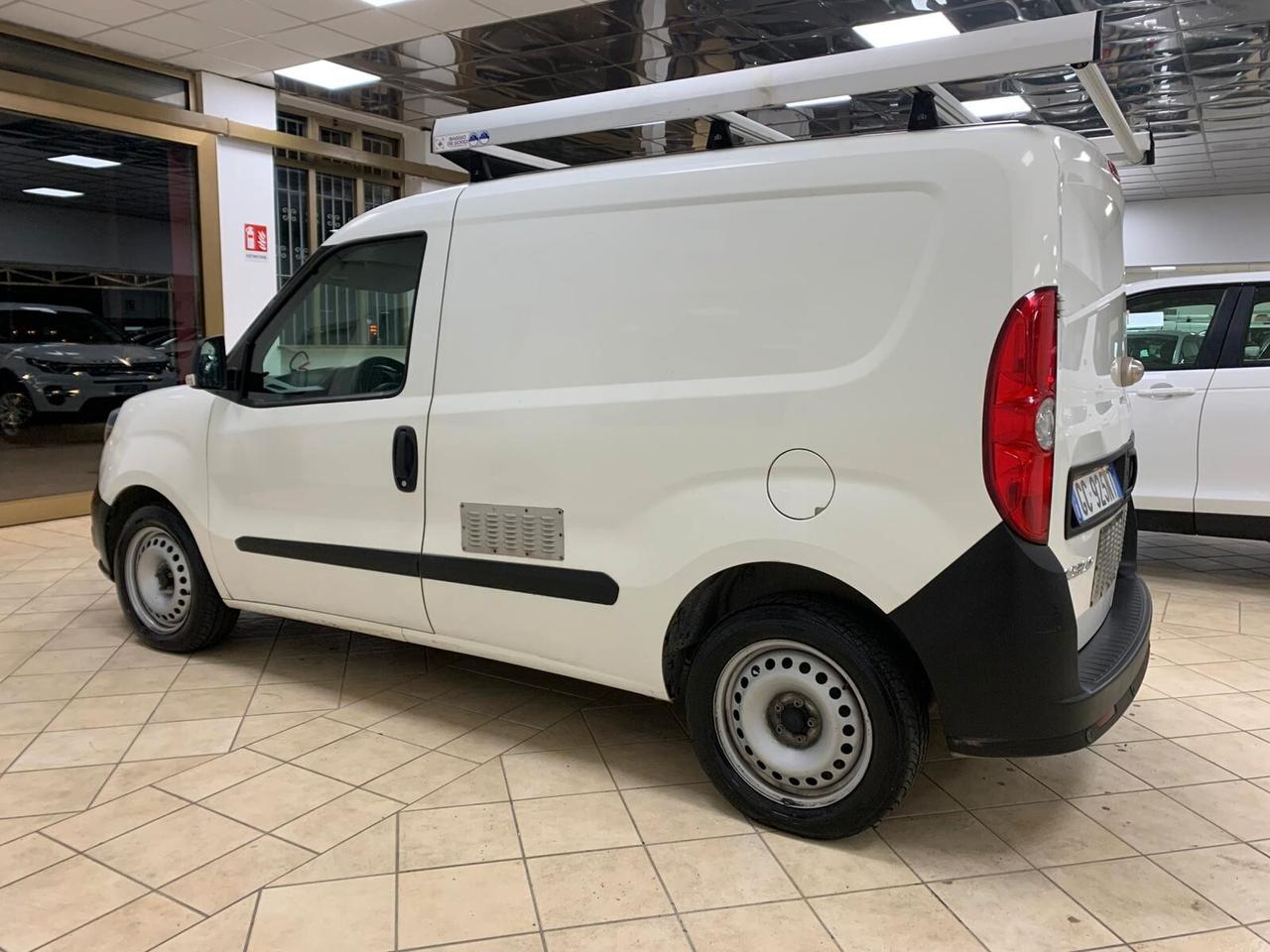 Fiat Doblò 1.4 T-Jet Natural Power *ATTREZZATO+220V*