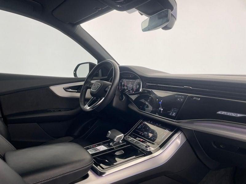 Audi Q8 50 TDI 286 CV quattro tiptronic Sport