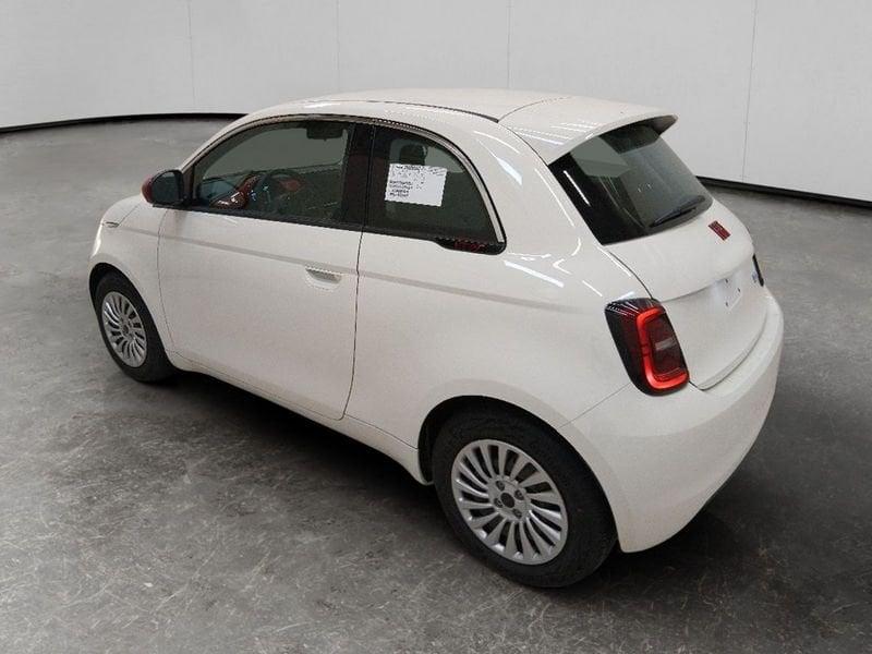 FIAT 500 500e 42 kWh (Red)