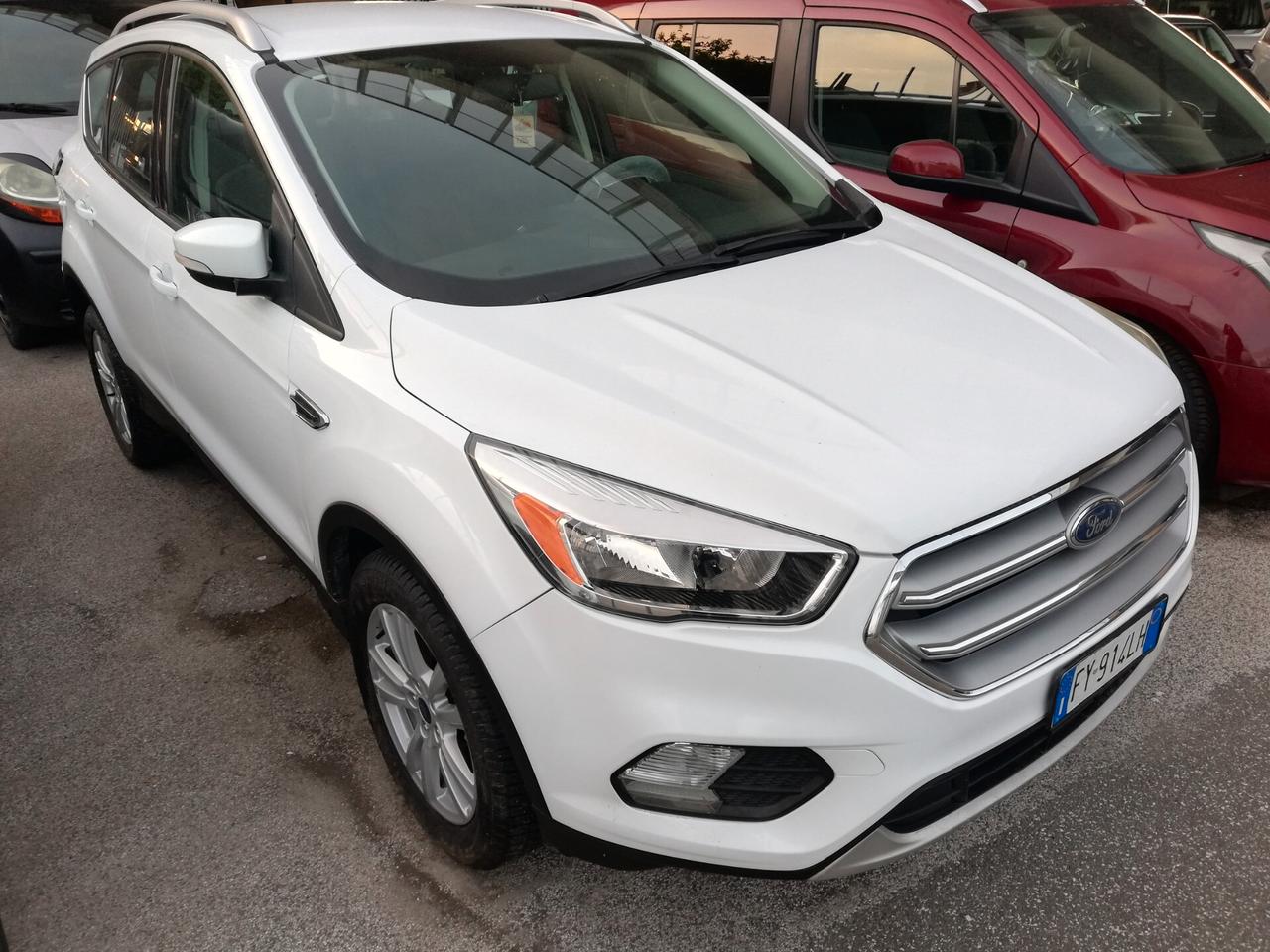 Ford Kuga 2.0 TDCI 120 CV S&S 2WD Titanium