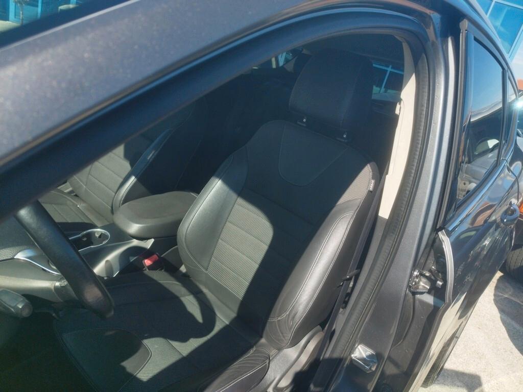 Ford Kuga 2.0 TDCI 163 CV 4WD Powershift Titanium