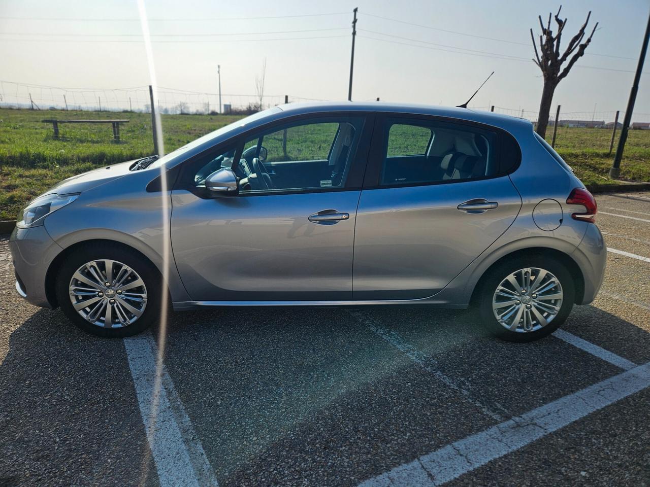 Peugeot 208 1.4 VTi 95 CV 5p. GPL Allure