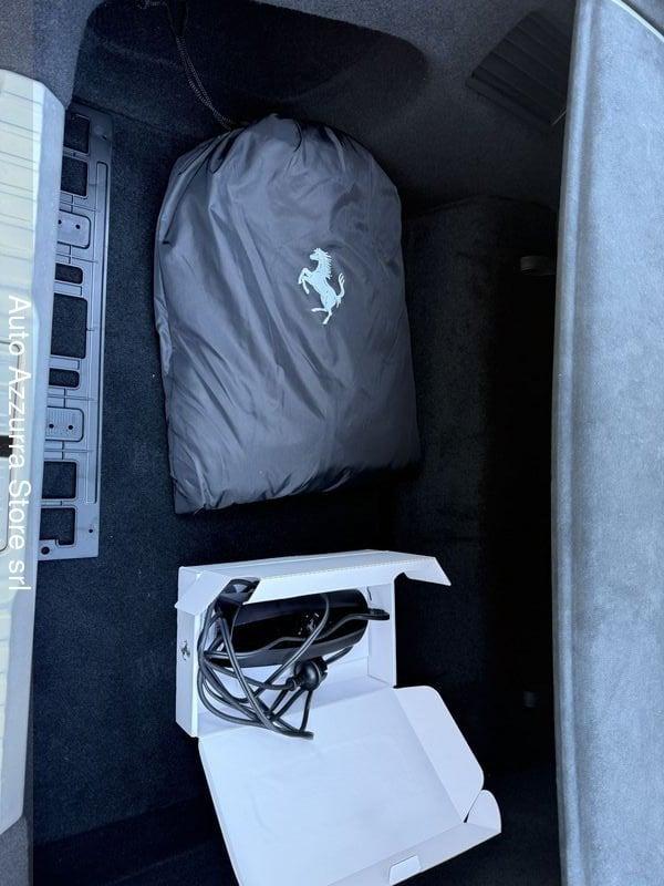 Ferrari 12Cilindri 12Cilindri *PRONTA CONSEGNA, IVA COMPRESA*